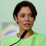 Michelle Bolsonaro deve receber alta e participar de convenção que oficializa candidatura ao Senado